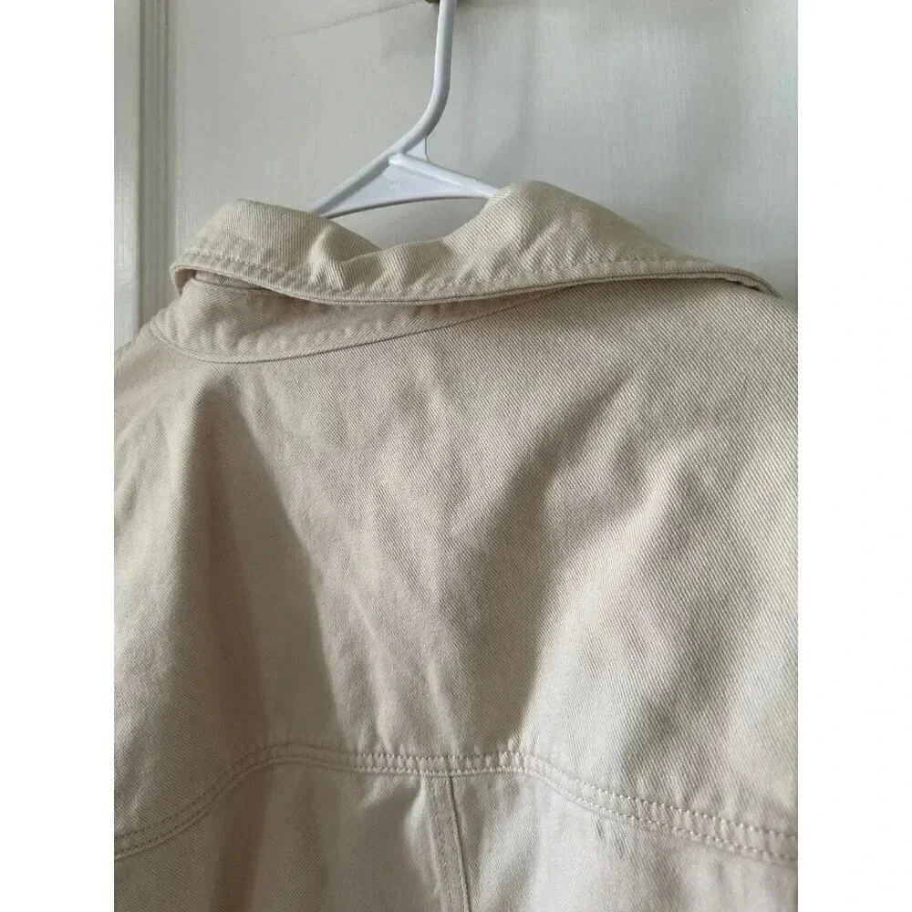 H&M Men’s size xl-2x-large button down jacket
